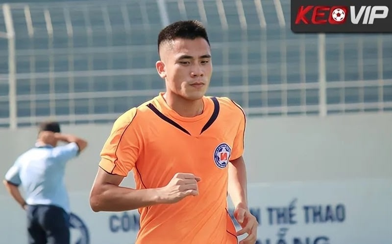 Bùi Tiến Dụng trong màu áo SHB Đà Nẵng