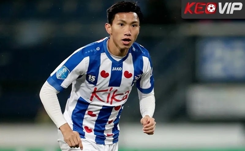Đoàn Văn Hậu ra mắt SC Heerenveen tại Hà Lan