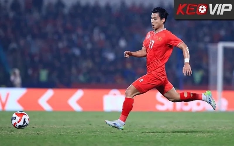Vũ Văn Thanh thi đấu nổi bật trong màu áo đội tuyển Việt Nam